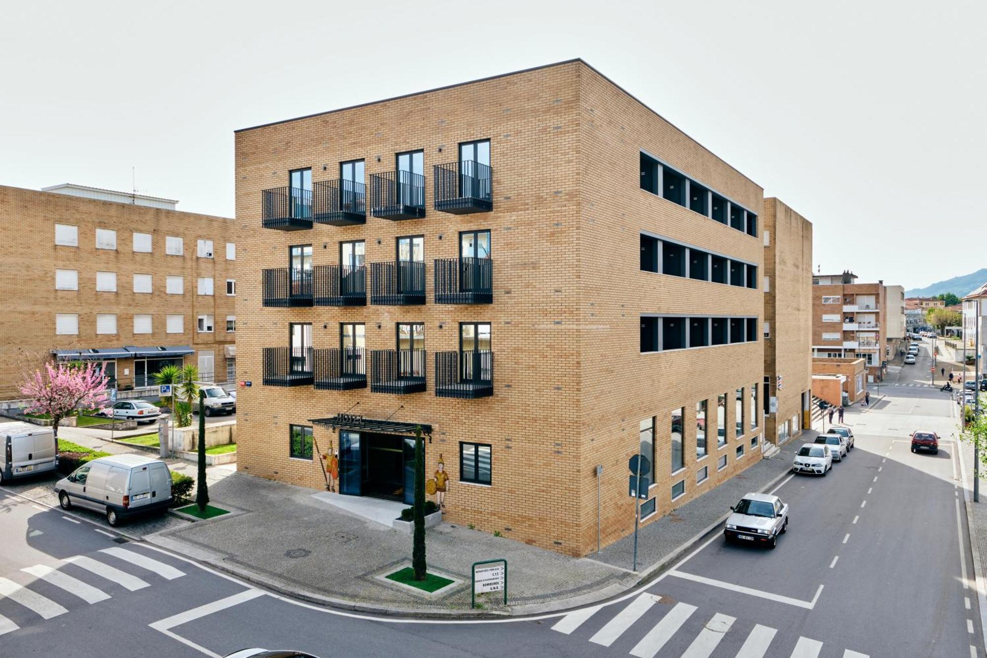 Hotel O Guerreiro Ponte da Barca Exterior foto